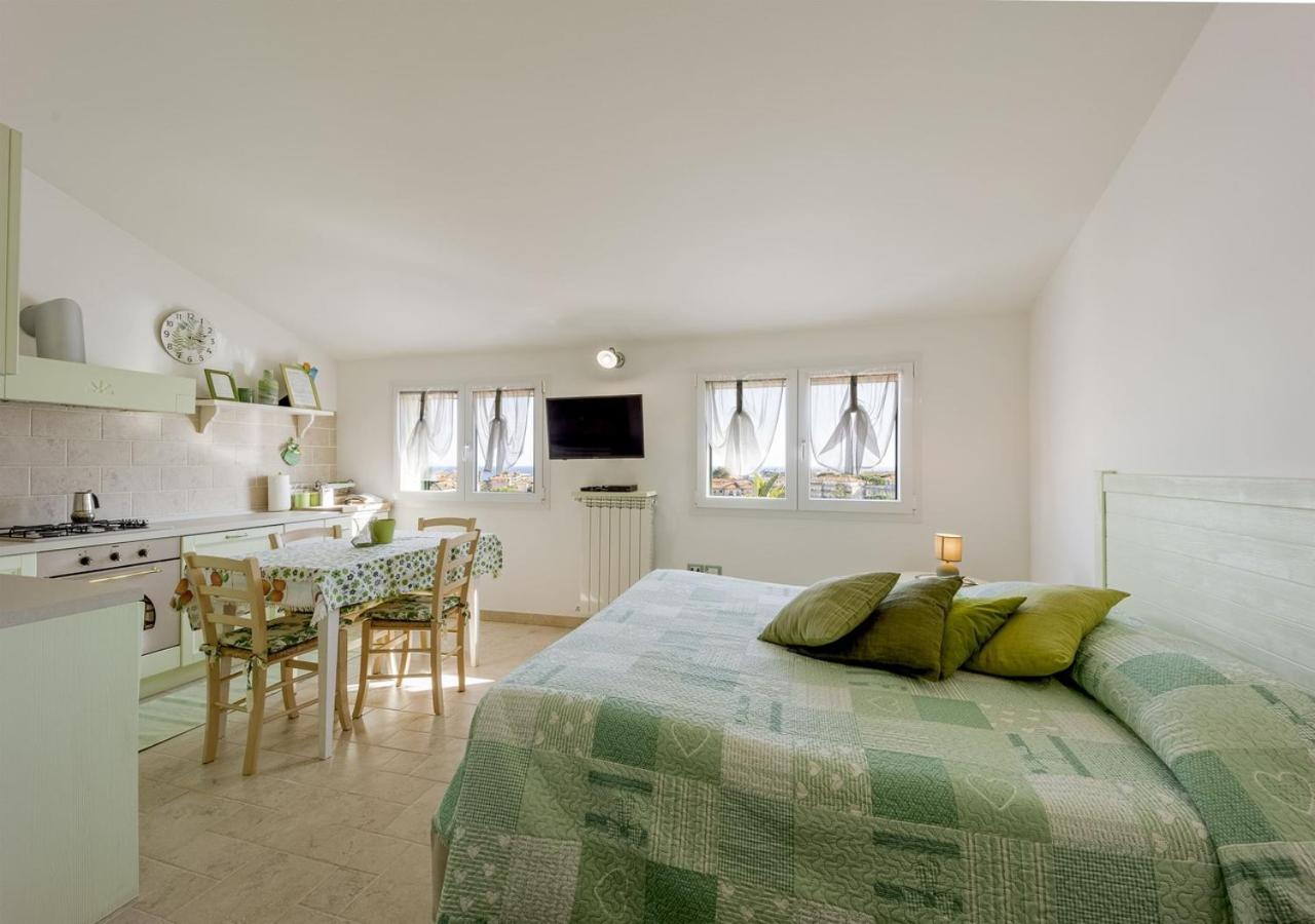 Agriturismo Le Girandole Diano Marina Extérieur photo
